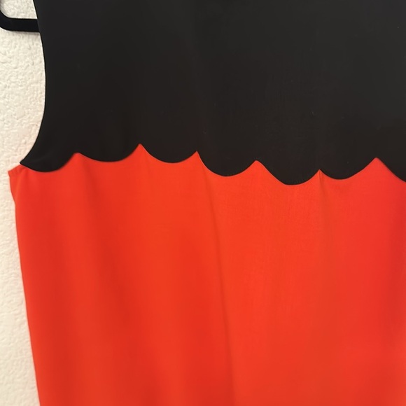 Victoria Beckham for target  scalloped design dress size M - Picture 4 of 5
